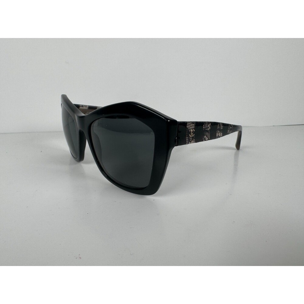 CHANEL sunglasses - POLARIZED - 5296 c501/S8 - Black Lace - Grey lens - Womens